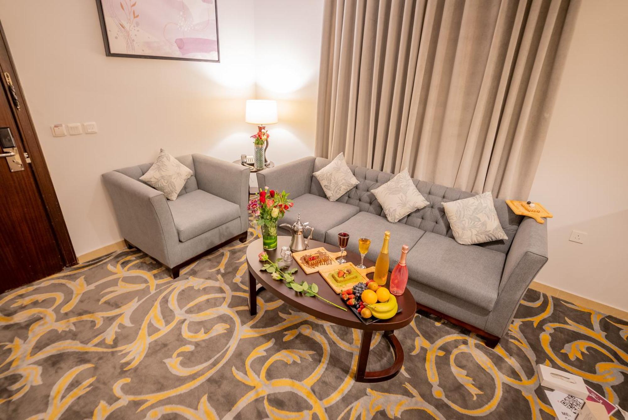 Laten Suites Al Naseem Jeddah Exterior foto